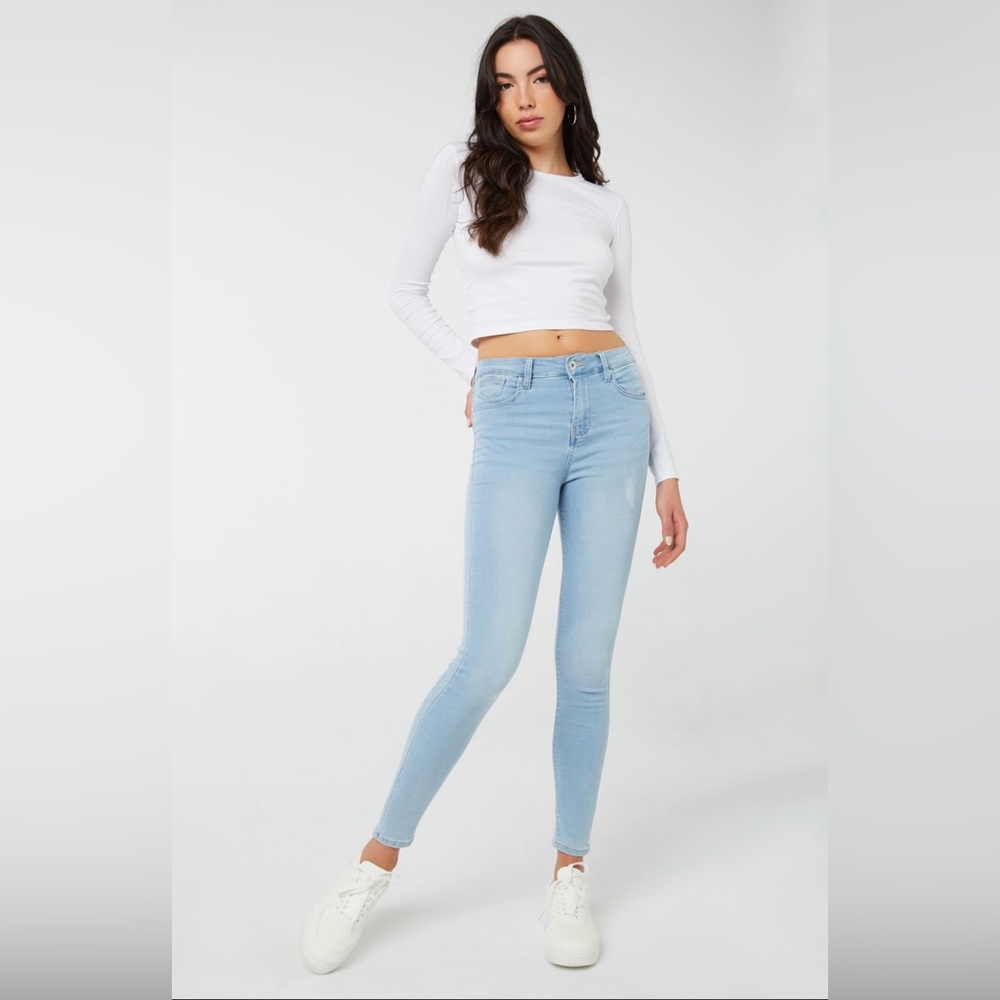 Women’s “Ardene” High Rise Skinny Jeans size 1